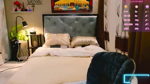 Snapshot of mesmerizingfuckdoll chatting on 24, 10, 2025 mistress jasmine online show from 24, 10, 2025