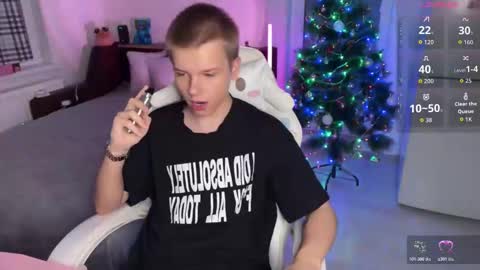 Arthur online show from 15, 12, 2025