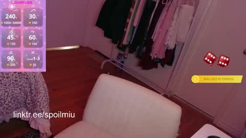 mew2wo online show from 22, 11, 2025