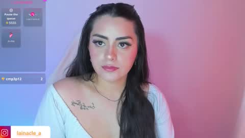 Snapshot of mexitalyguitarist chatting on 6, 11, 2025 Booniee online show from 6, 11, 2025