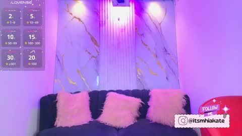 Mhia Kate online show from 14, 11, 2025