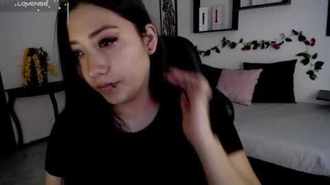 Snapshot of mia_112022 chatting on 7, 11, 2025 Mia zoe online show from 7, 11, 2025