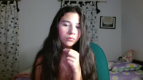 Mia online show from 4, 2, 2025