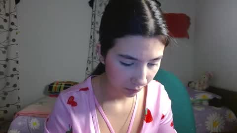 Mia online show from 15, 2, 2025