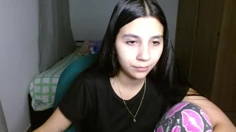 Mia online show from 17, 9, 2025