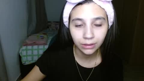 Mia online show from 23, 9, 2025