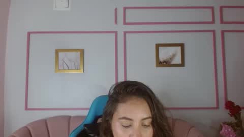 Mia  online show from 27, 2, 2025