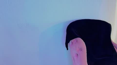 Mia online show from 25, 10, 2025