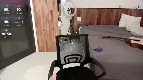 mia_boone online show from 2, 3, 2026