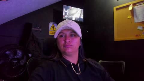 Snapshot of mia_daniela_ chatting on 1, 10, 2025 Mia daniela online show from 1, 10, 2025