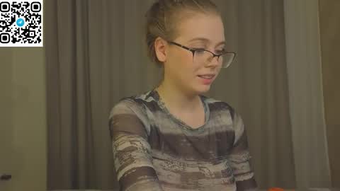 Mia online show from 21, 10, 2025