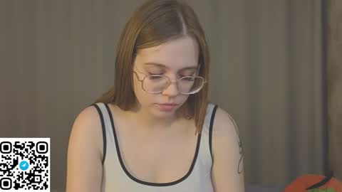 Mia online show from 7, 11, 2025