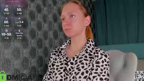 Snapshot of mia_e1fie chatting on 6, 11, 2025 mia_e1fie online show from 6, 11, 2025