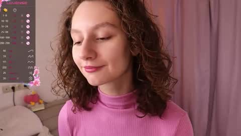 Snapshot of mia_frizz chatting on 11, 10, 2025 Mia online show from 11, 10, 2025