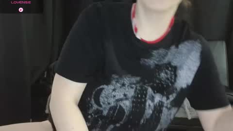 Snapshot of mia_g0ld chatting on 22, 3, 2026 Golden ones online show from 22, 3, 2026