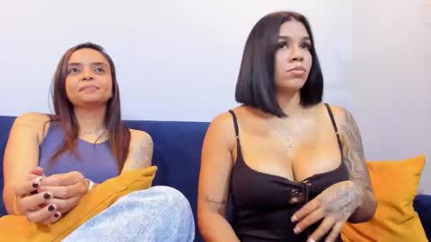 mia and emmy online show from 31, 1, 2026