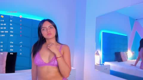 mia_greco_ online show from 8, 1, 2025