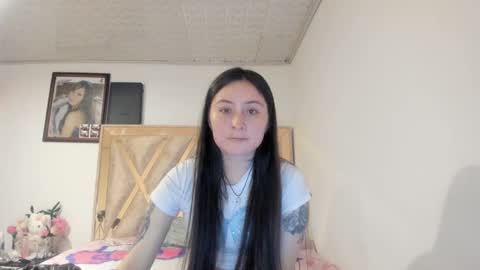 mia kaneee online show from 11, 9, 2025