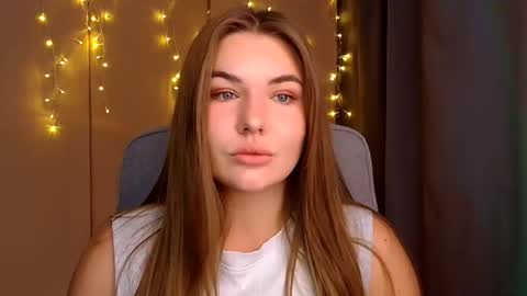 mia_lemm online show from 12, 9, 2025