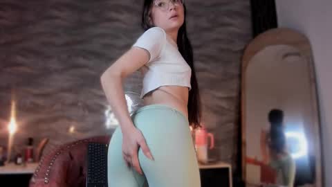 mia_luxor online show from 10, 1, 2026