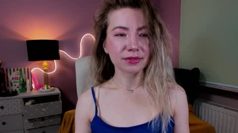 Mia online show from 21, 11, 2025