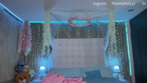 Snapshot of mia_mattel chatting on 7, 11, 2025 333 online show from 7, 11, 2025