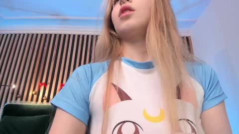 Mia here Appreciate your support online show from 5, 12, 2024