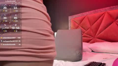 Snapshot of mia_milff chatting on 22, 2, 2025 MIA online show from 22, 2, 2025