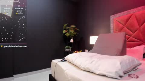 Snapshot of mia_milff chatting on 11, 3, 2025 MIA online show from 11, 3, 2025