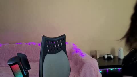 your temptress Mia online show from 13, 11, 2025