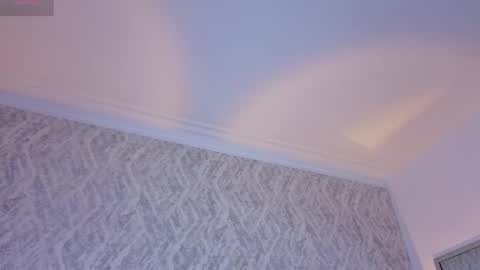 Snapshot of mia_oceann chatting on 8, 11, 2025 MIa online show from 8, 11, 2025