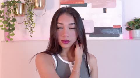 mia_oconner online show from 27, 1, 2025