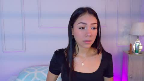mia_oconner online show from 7, 10, 2025