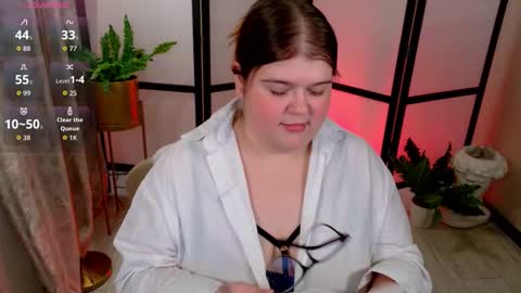 Sweet Mia online show from 14, 11, 2025