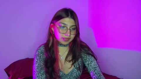 Layla Velvet online show from 16, 1, 2026