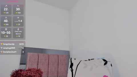 Mia  online show from 8, 1, 2025