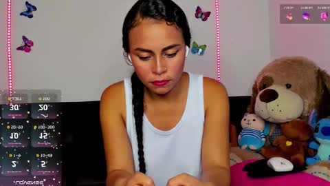 Mia online show from 18, 10, 2025