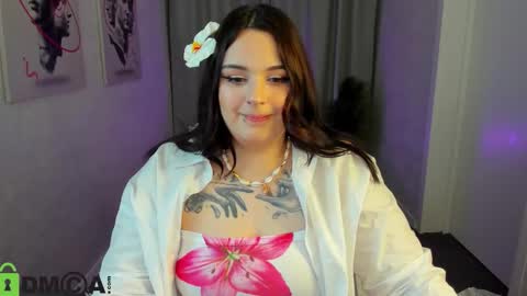 Mia online show from 7, 10, 2025