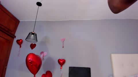 Mia online show from 26, 2, 2025