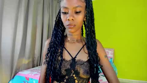 Mia online show from 11, 10, 2025