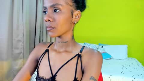 Mia online show from 4, 11, 2025