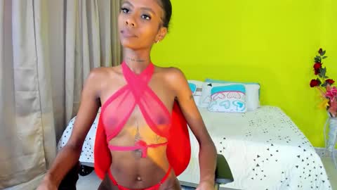 Mia online show from 8, 11, 2025