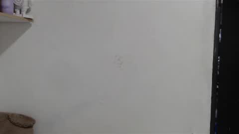 Mia Sepulveda online show from 19, 1, 2025