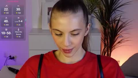 Snapshot of mia_silk chatting on 24, 11, 2025 Mia online show from 24, 11, 2025