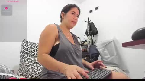 mia soman online show from 1, 12, 2025