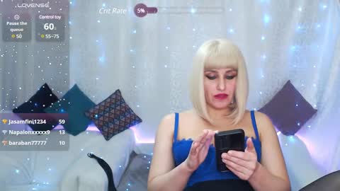 mia_sunn online show from 17, 2, 2025