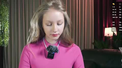 Mia online show from 26, 11, 2025