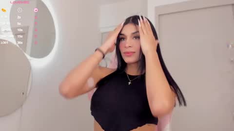 Snapshot of mia_yourmommy chatting on 10, 2, 2025 online show from 10, 2, 2025