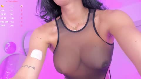 Snapshot of mia_yourmommy chatting on 7, 3, 2025 online show from 7, 3, 2025