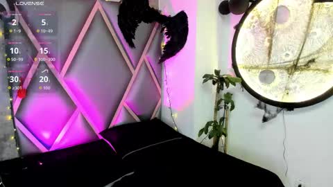 Mia online show from 29, 10, 2025